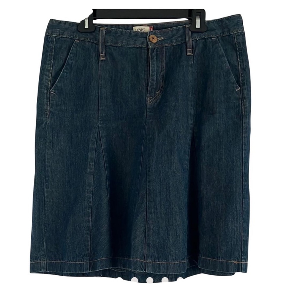 Levi’s gored denim skirt Sz 12 100% cotton 90s Y2K vintage EUC Retro Western